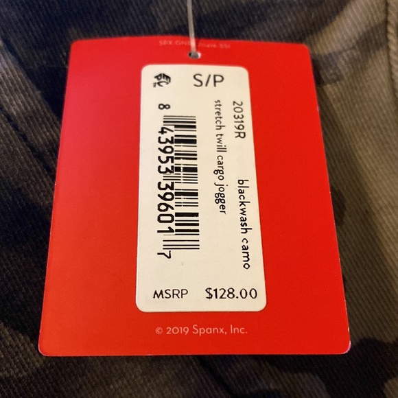 SPANX Stretch Twill Cargo Jogger Pants Pull-on Blackwash Camo Size Small NWT - Picture 9 of 9